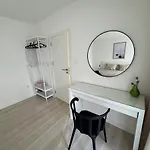 Summer Apartment *